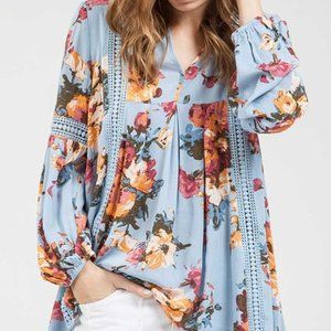 Blu Pepper Floral Tunic with Crochet Inset Detail